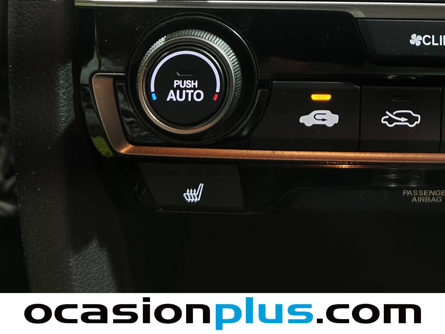 Extras y acabados del Honda Civic Honda Civic 1.0 I-VTEC TURBO Comfort Sport Line (126 CV)
