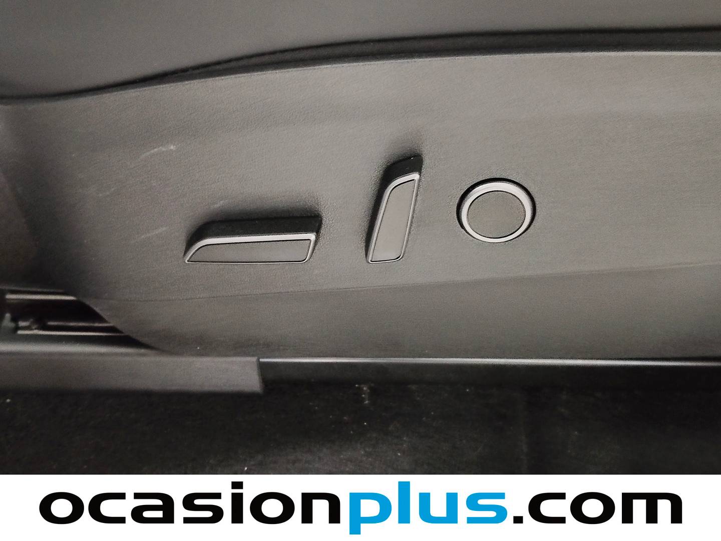 Foto Tesla Model Y Tesla Model Y Tracción Trasera RWD (347 CV)