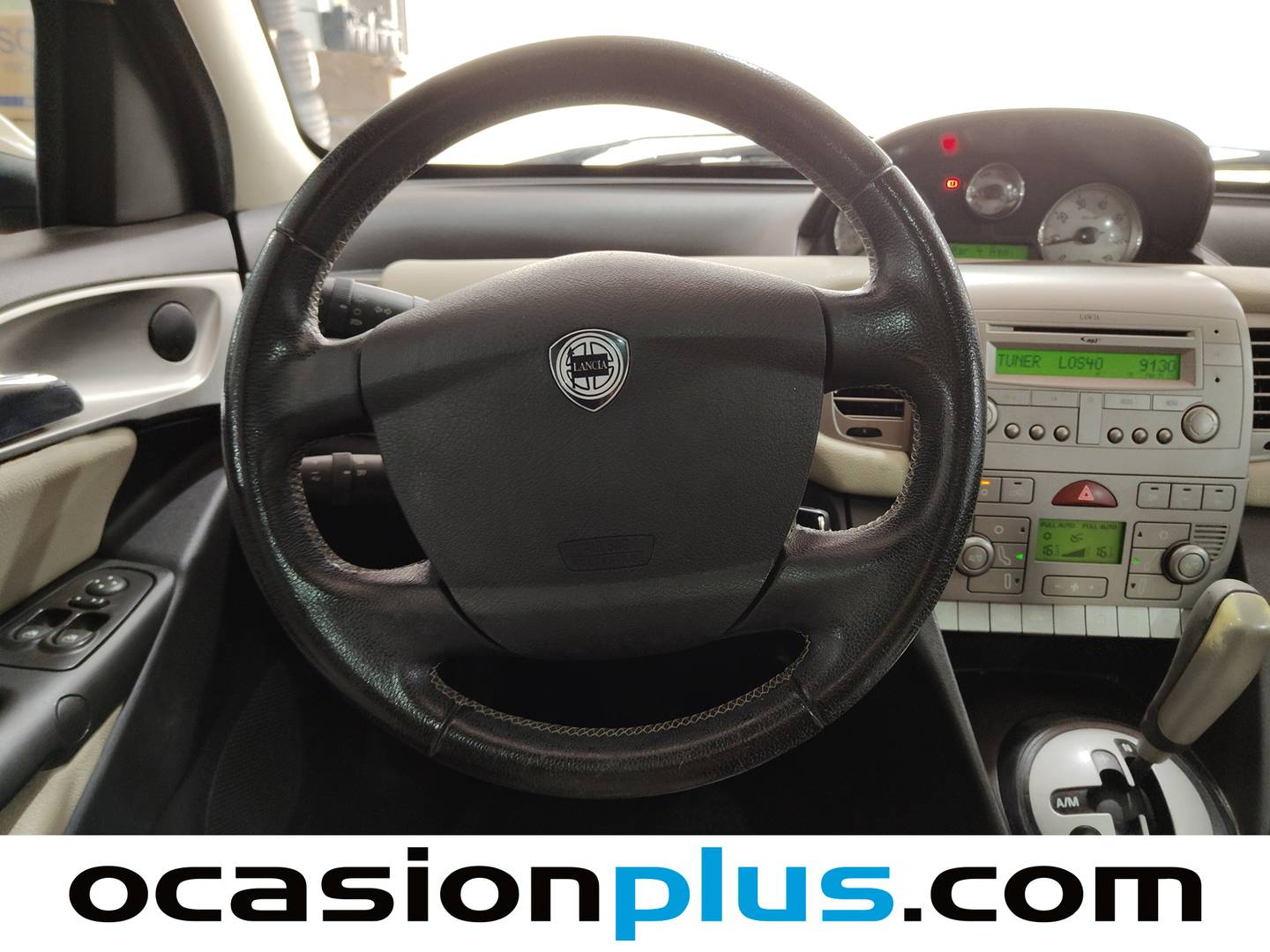 Lancia Ypsilon Lancia Ypsilon 1.4 16v Platino (95 CV) automático