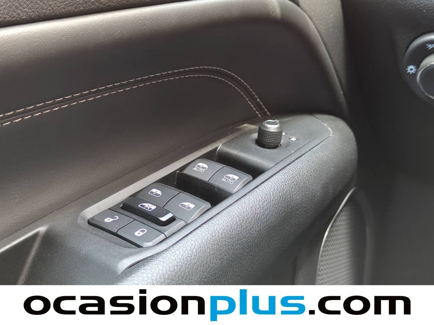 Jeep Compass Jeep Compass 1.5 MHEV Night Eagle DCT (130 CV) seminuevo
