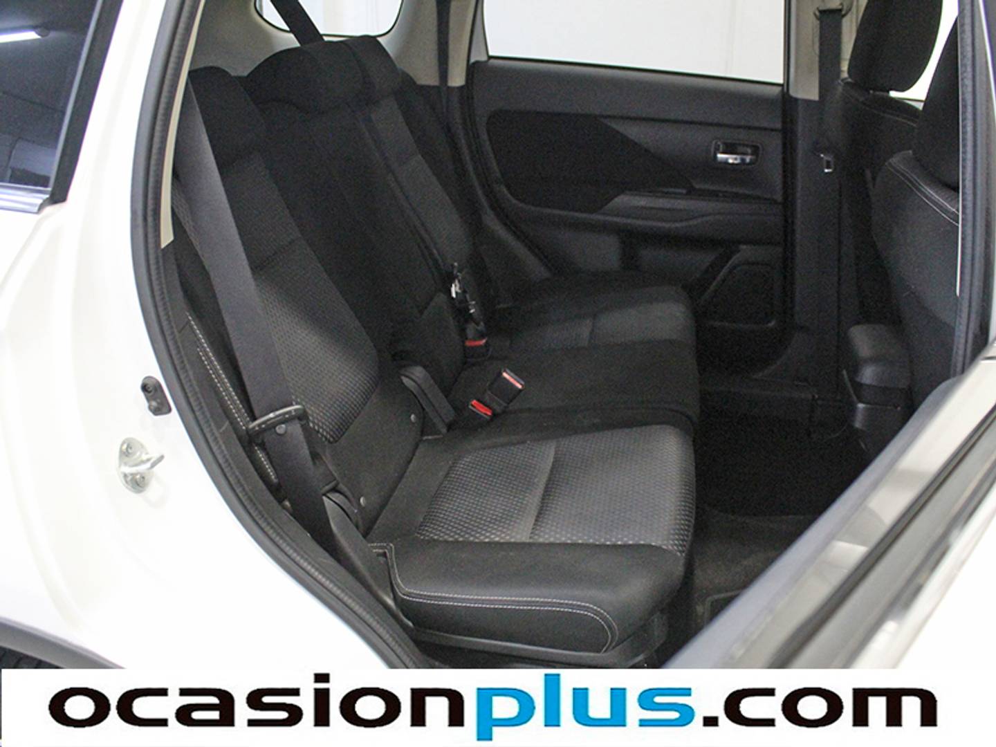 Foto Mitsubishi Outlander Mitsubishi Outlander 200 MPI Motion CVT 2WD (150 CV)