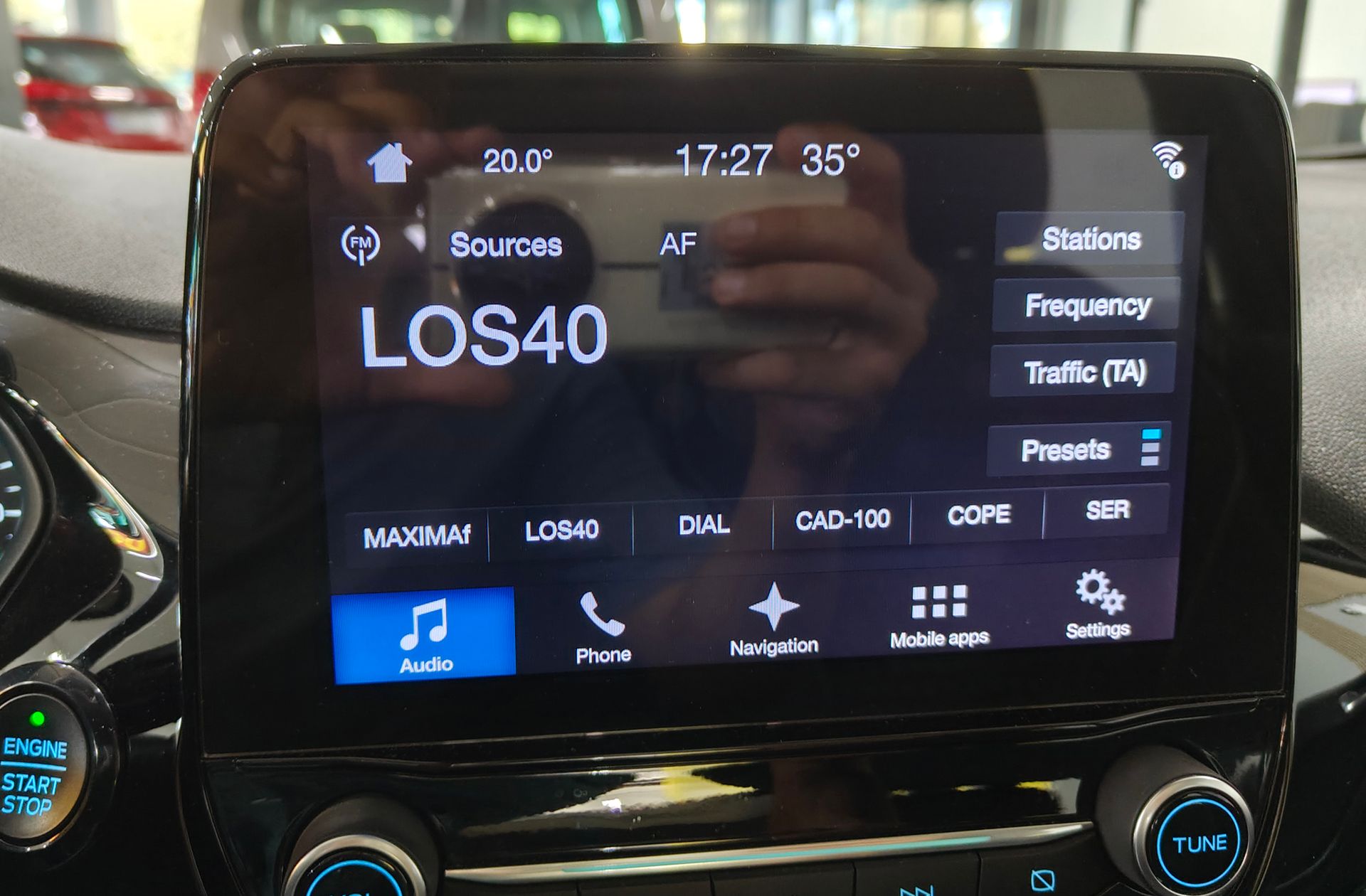 Ford Fiesta 1.0 EcoBoost Titanium - foto 27