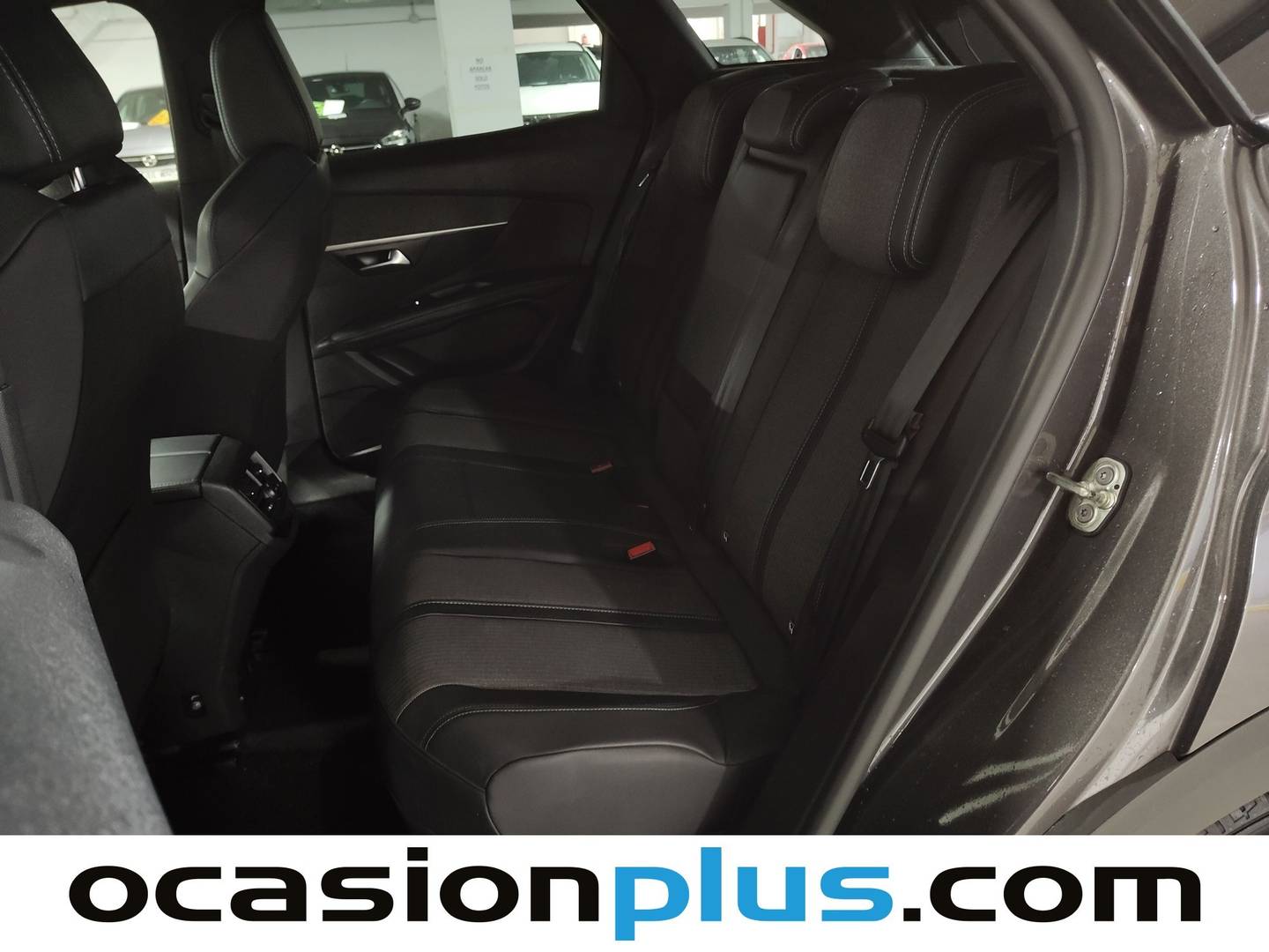 Foto Peugeot 3008 Hybrid Peugeot 3008 Hybrid 300 Allure Pack e-EAT8  (300 CV)