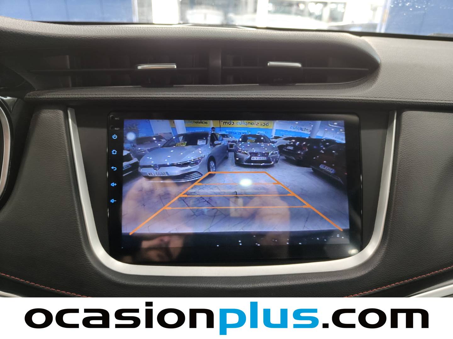 Equipamiento del SWM G01 SWM G01 1.5T Luxury (131 CV)