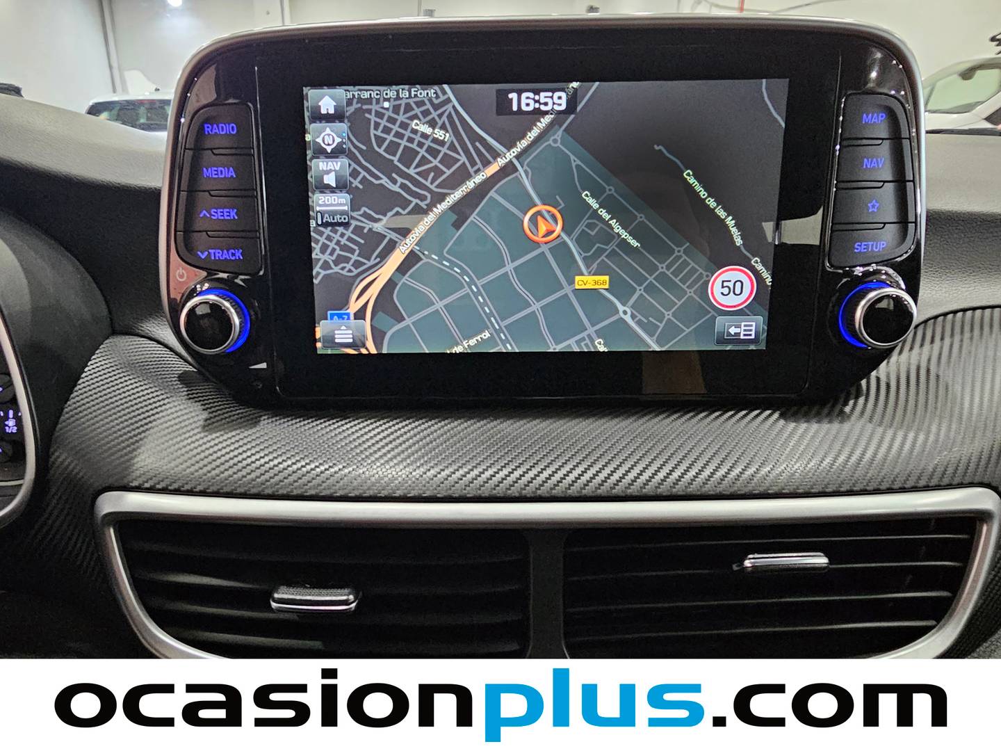 Extras y acabados del Hyundai Tucson Hyundai Tucson 1.6 CRDI 48V SLE 4x2 (116 CV)