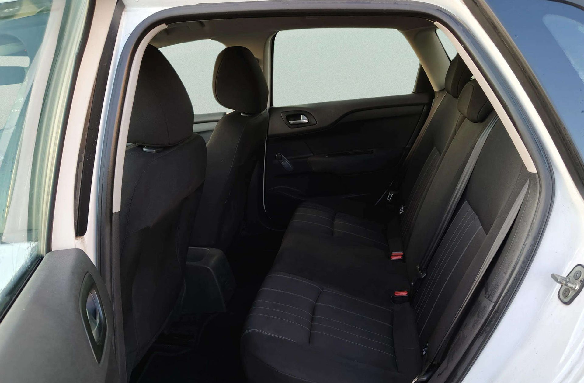 Citroën C4 PureTech 110 Live Edition - foto 11