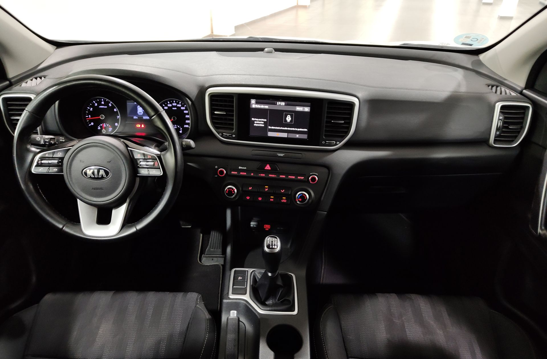 Kia Sportage 1.6 GDi Concept 4x2 - foto 6