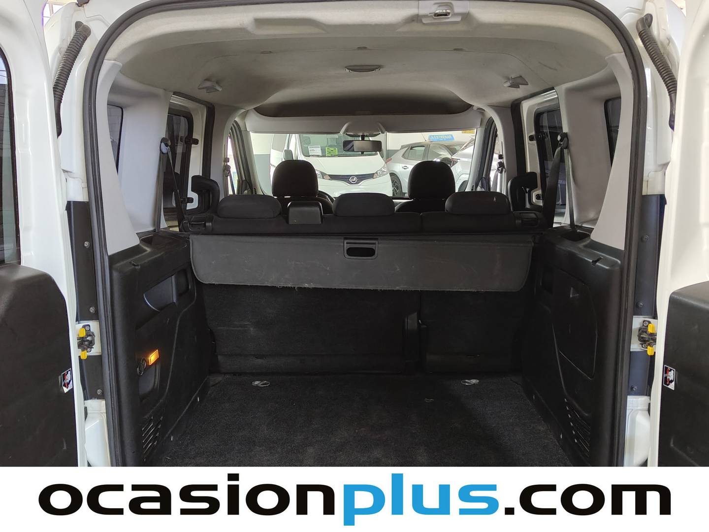 Foto Opel Combo Opel Combo Tour 1.6 CDTI Expression L1 H1 (105 CV)