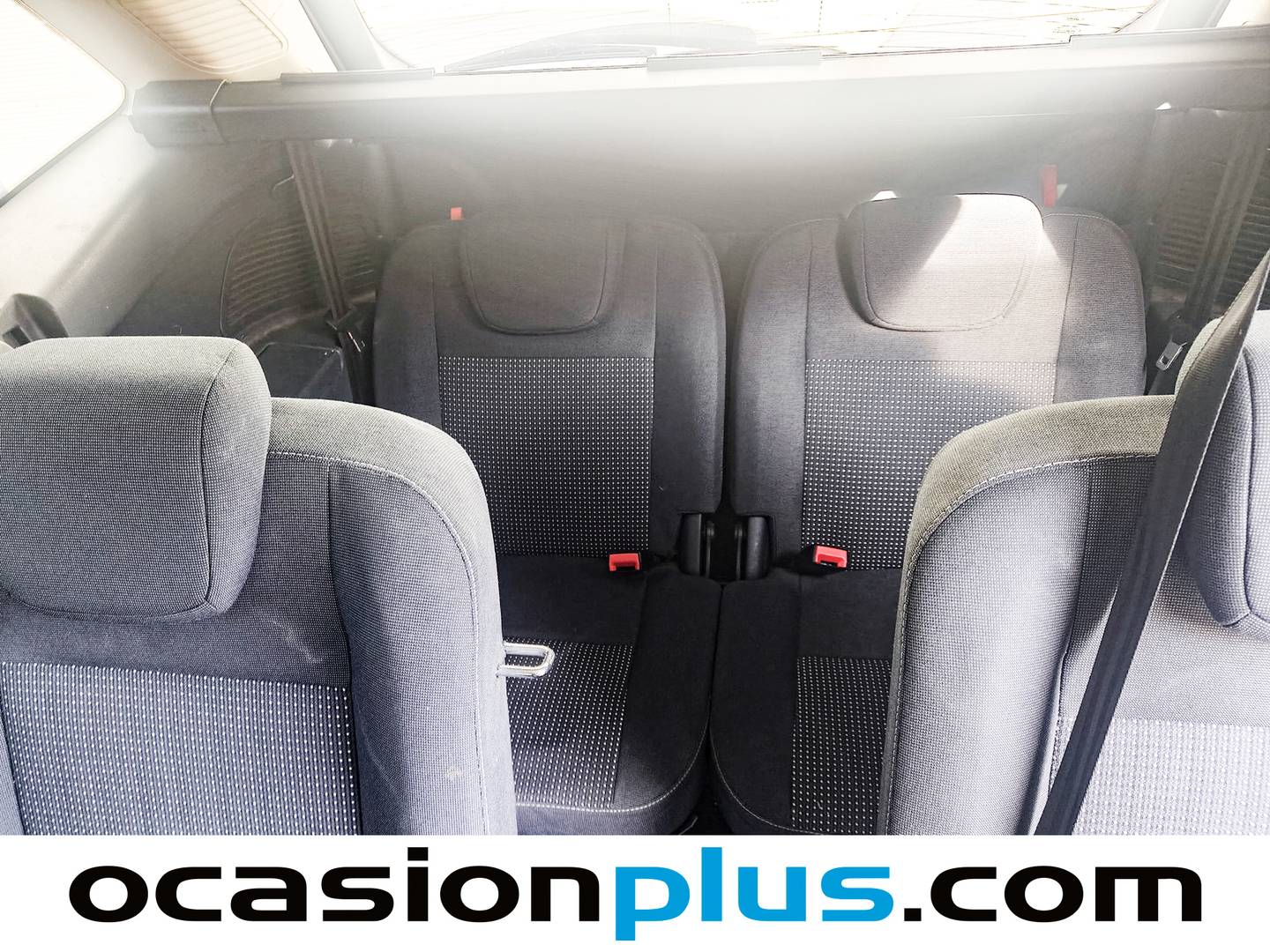 Foto Ford Grand C-Max Ford Grand C-Max 1.0 EcoBoost 125 Auto Start-Stop Trend