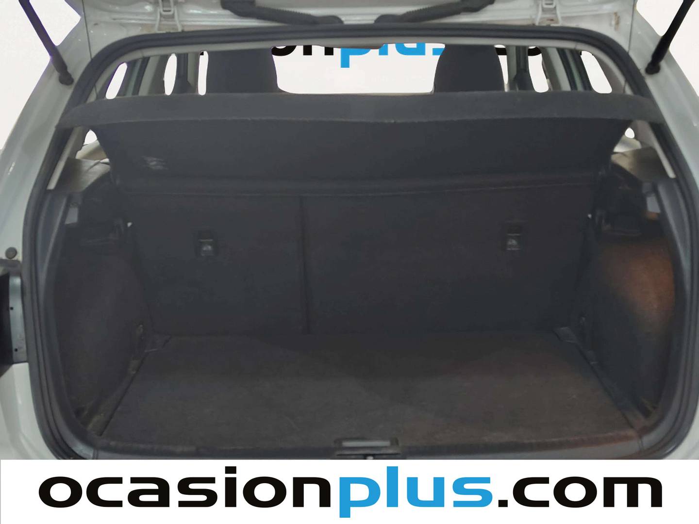 Fotos maletero Volkswagen Golf Volkswagen Golf Edition 1.2 TSI BMT (105 CV)