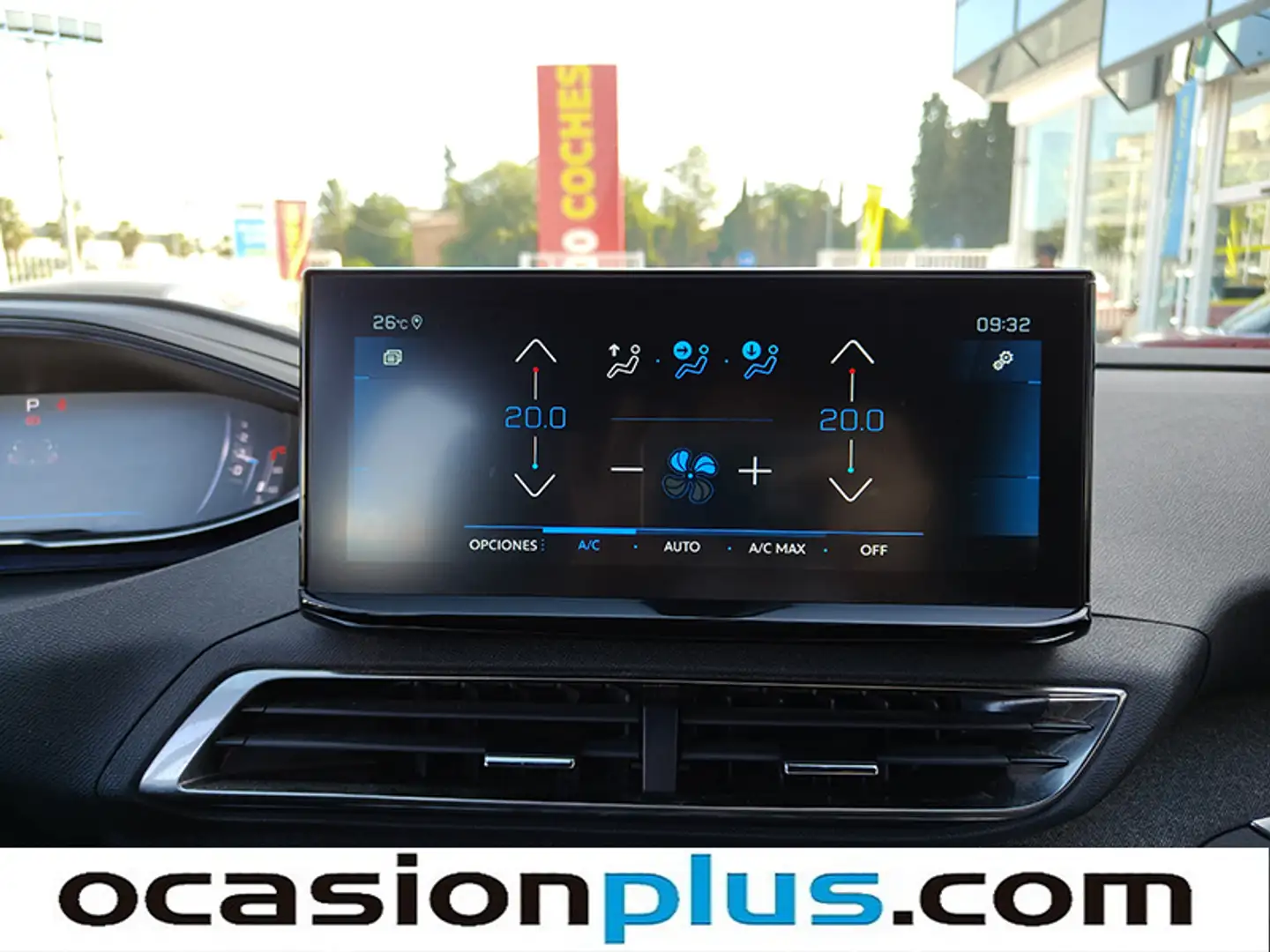 Foto Peugeot 3008 Peugeot 3008 PureTech 130 S&S Allure Pack EAT8 (130 CV)