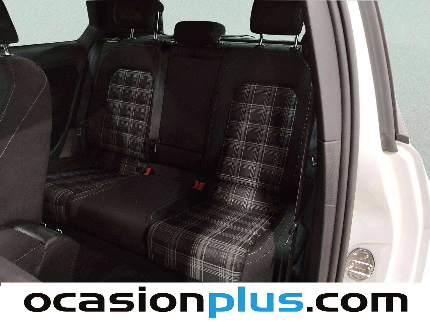 Foto asientos traseros Volkswagen Golf Volkswagen Golf GTD 2.0 TDI BMT (184 CV)