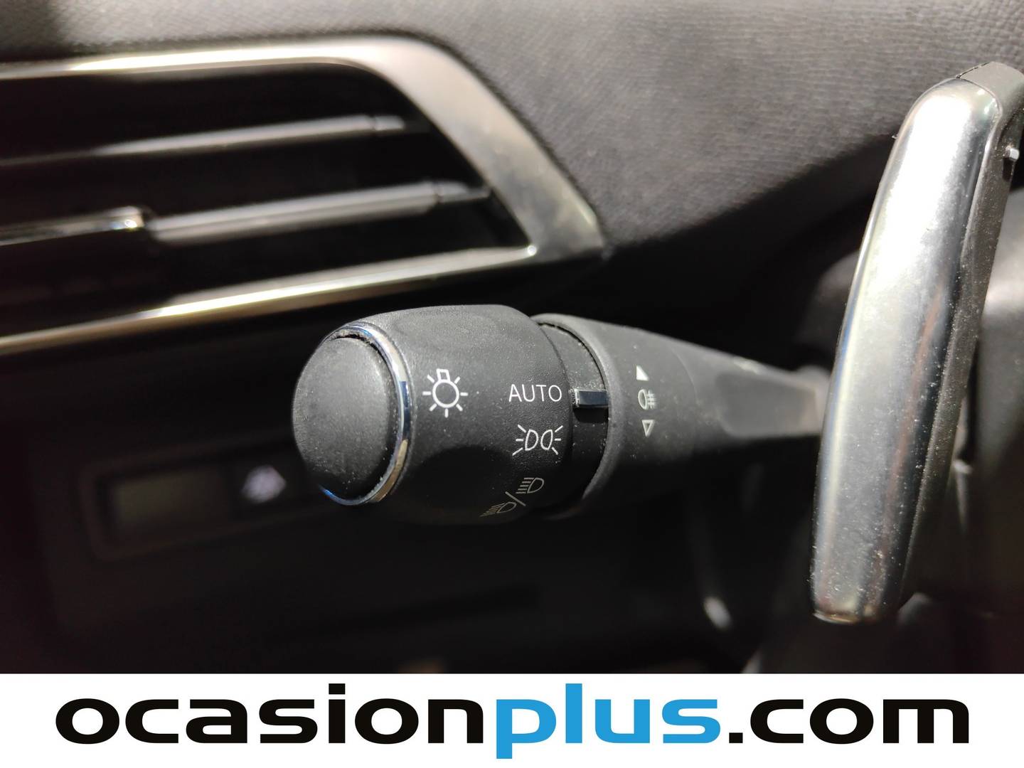 Foto Peugeot 3008 Peugeot 3008 PureTech 130 S&S GT EAT8 (130 CV)