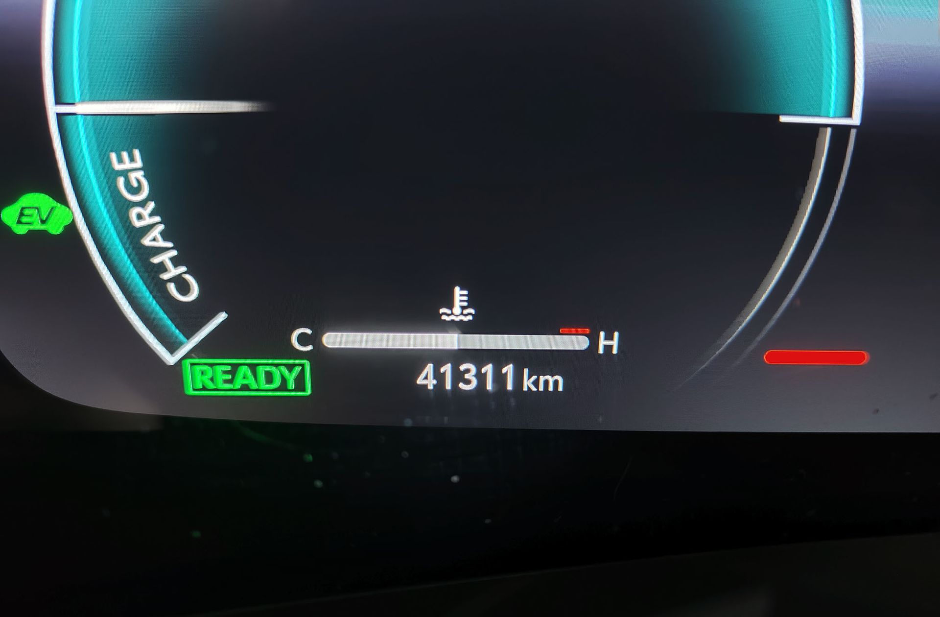 Toyota C-HR 140H Advance - foto 12