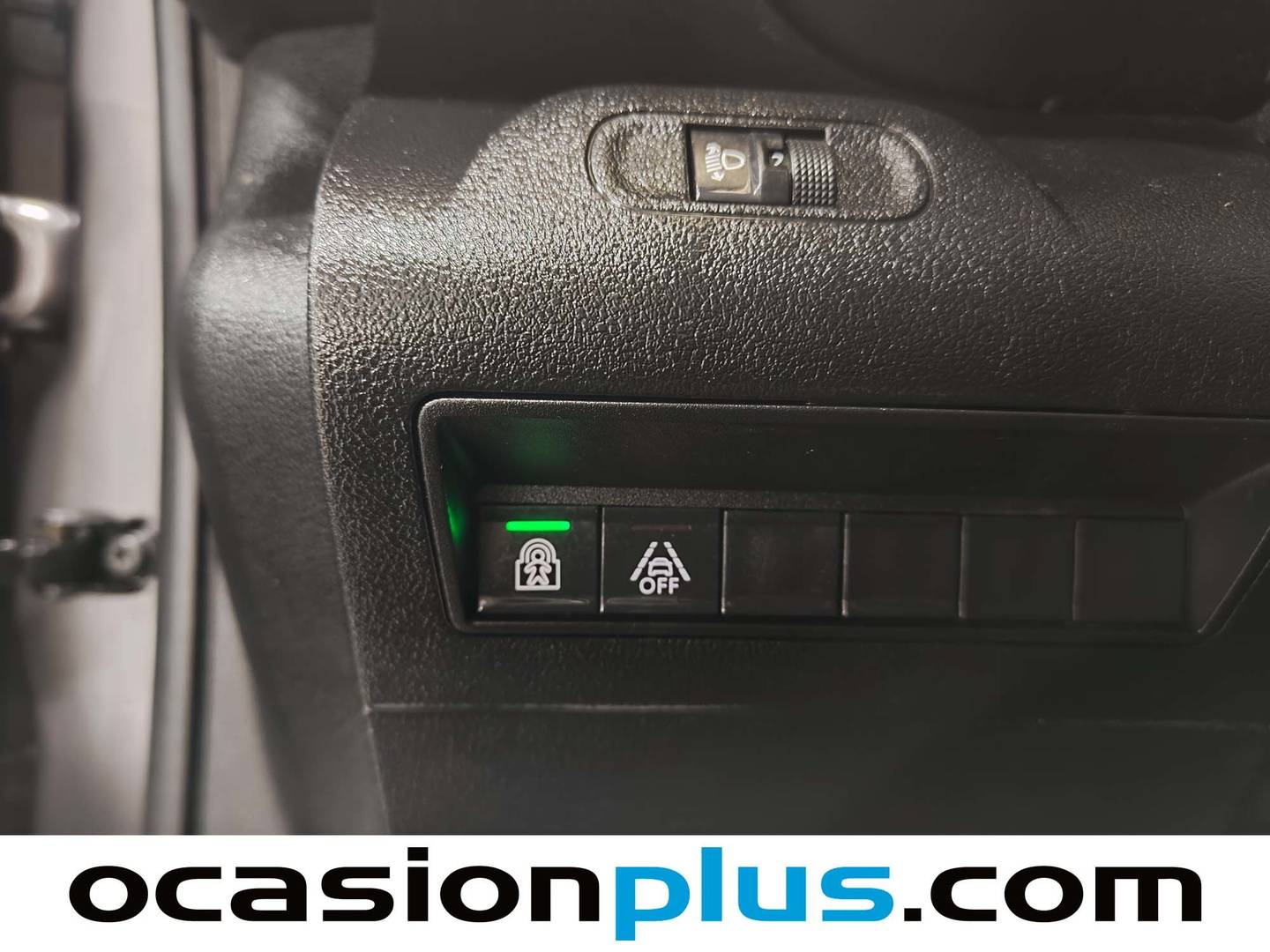 Extras y acabados del Citroën Berlingo Citroen Berlingo PureTech 110 S&S Talla M Feel (110 CV)