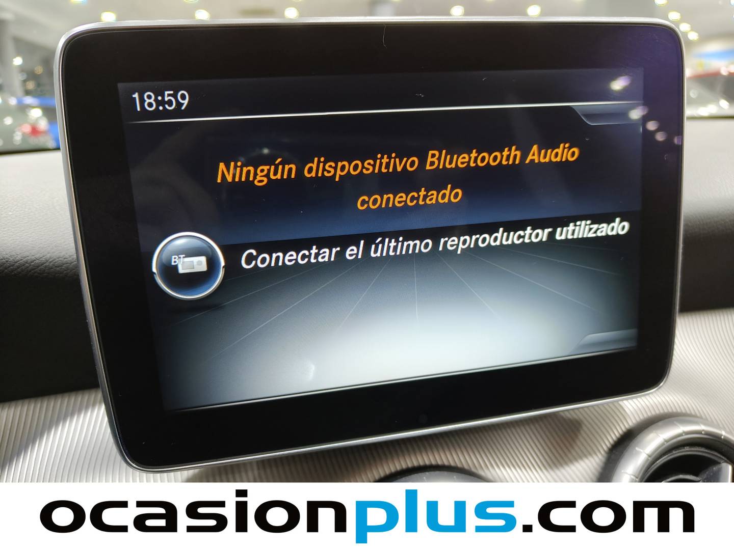 Foto Mercedes CLA Mercedes-Benz CLA Shooting Brake CLA 200 d Urban (136 CV)