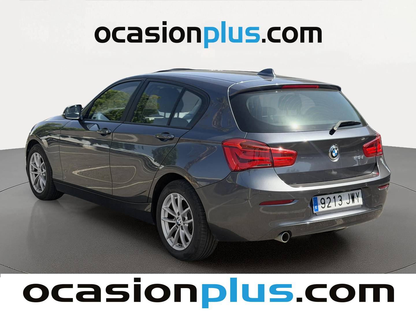 Foto trasera BMW Serie 1 BMW Serie 1 116d (116 CV) izquierda