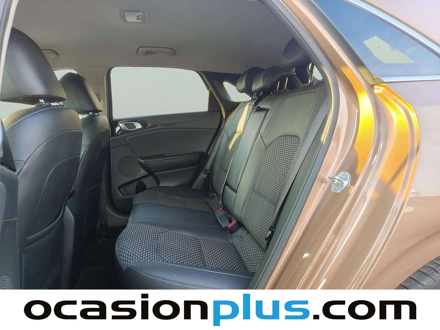 Foto asientos traseros KIA Ceed Kia Ceed 1.0 T-GDi Tech (100 CV)