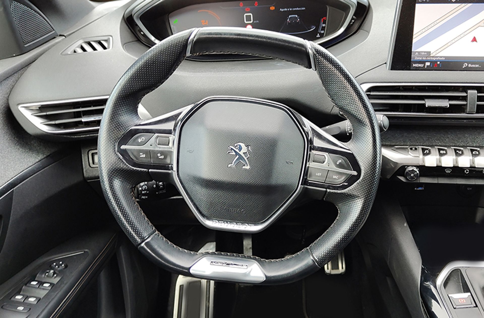 Peugeot 5008 BlueHDi 150 GT Line 7 plazas - foto 23
