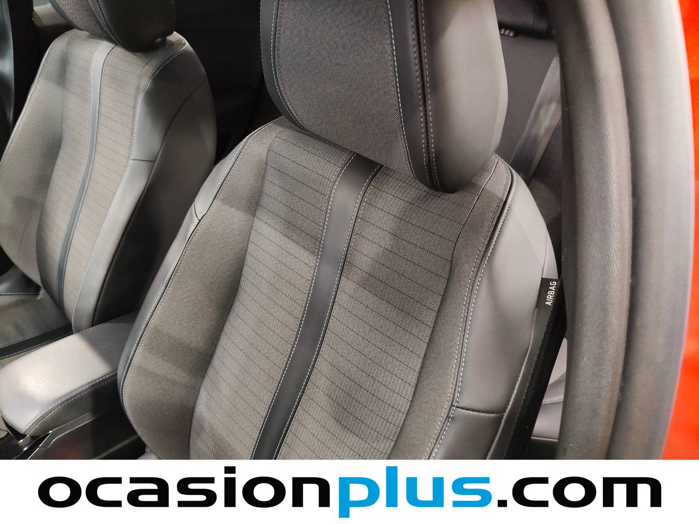 Foto Peugeot 2008 Peugeot 2008 BlueHDi 110 Allure Pack (110 CV)