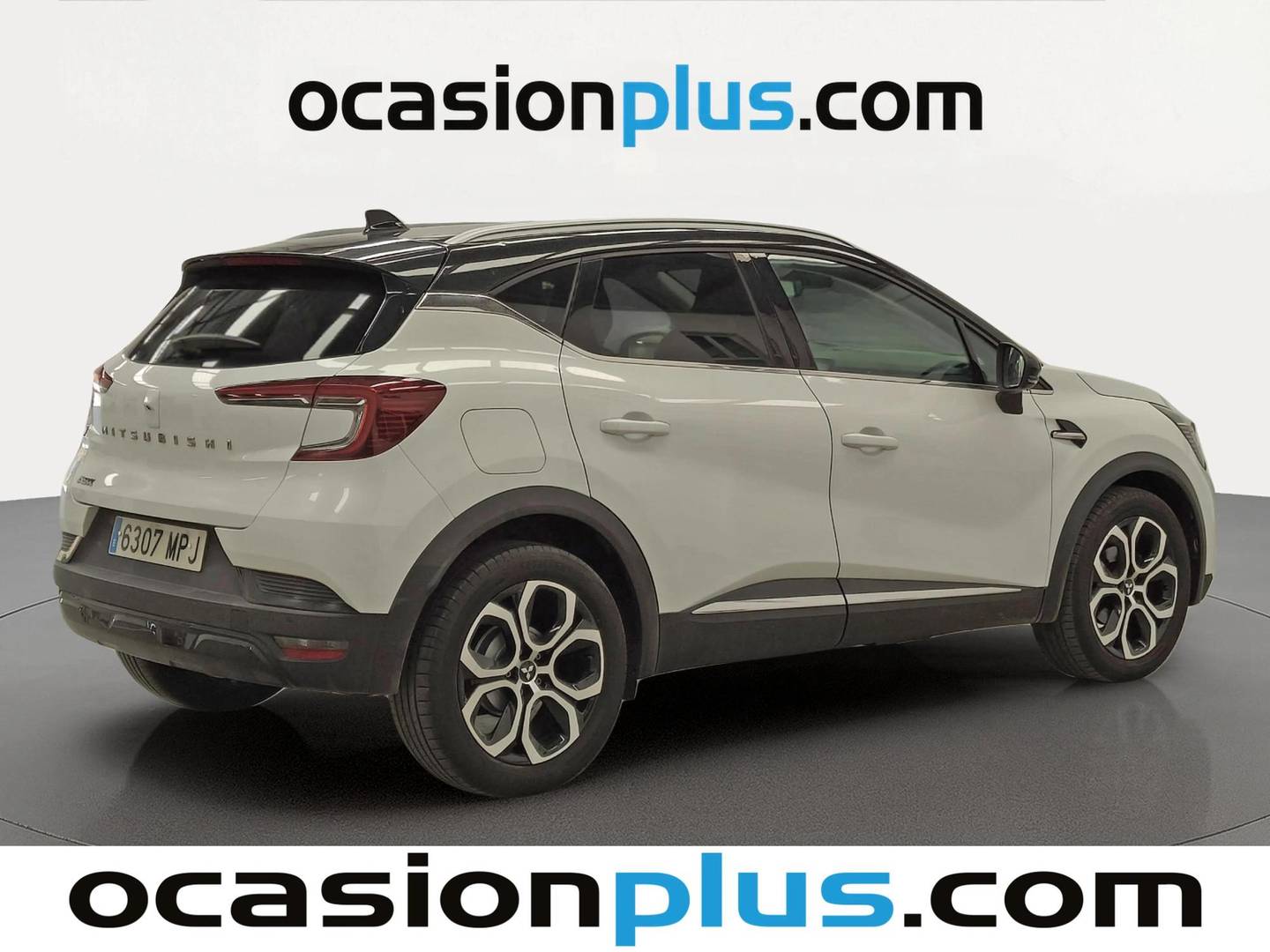Foto trasera Mitsubishi ASX Mitsubishi ASX 130T MHEV Kaiteki (140 CV) derecha
