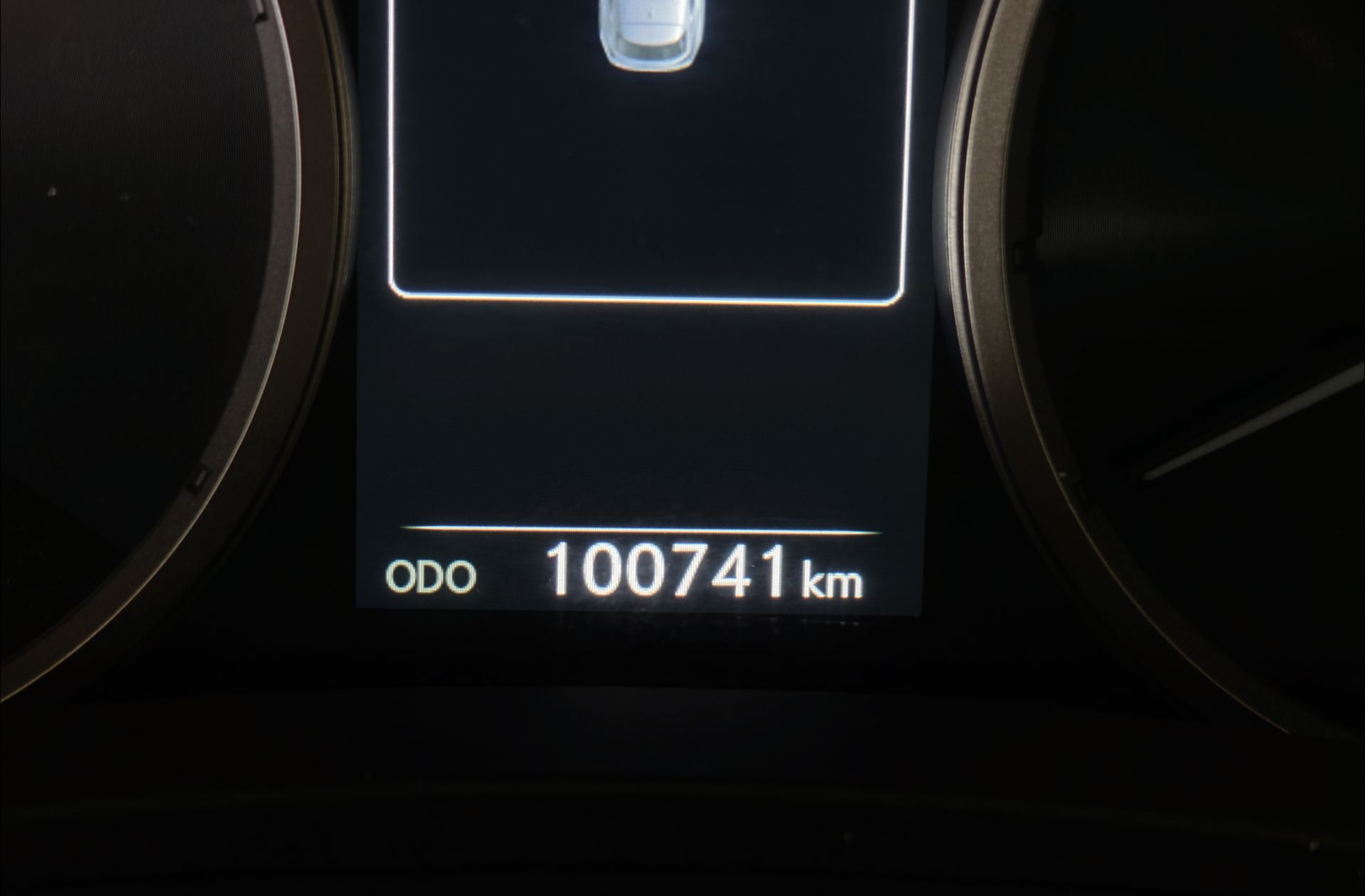 Lexus NX 300h Premium 2WD - foto 8