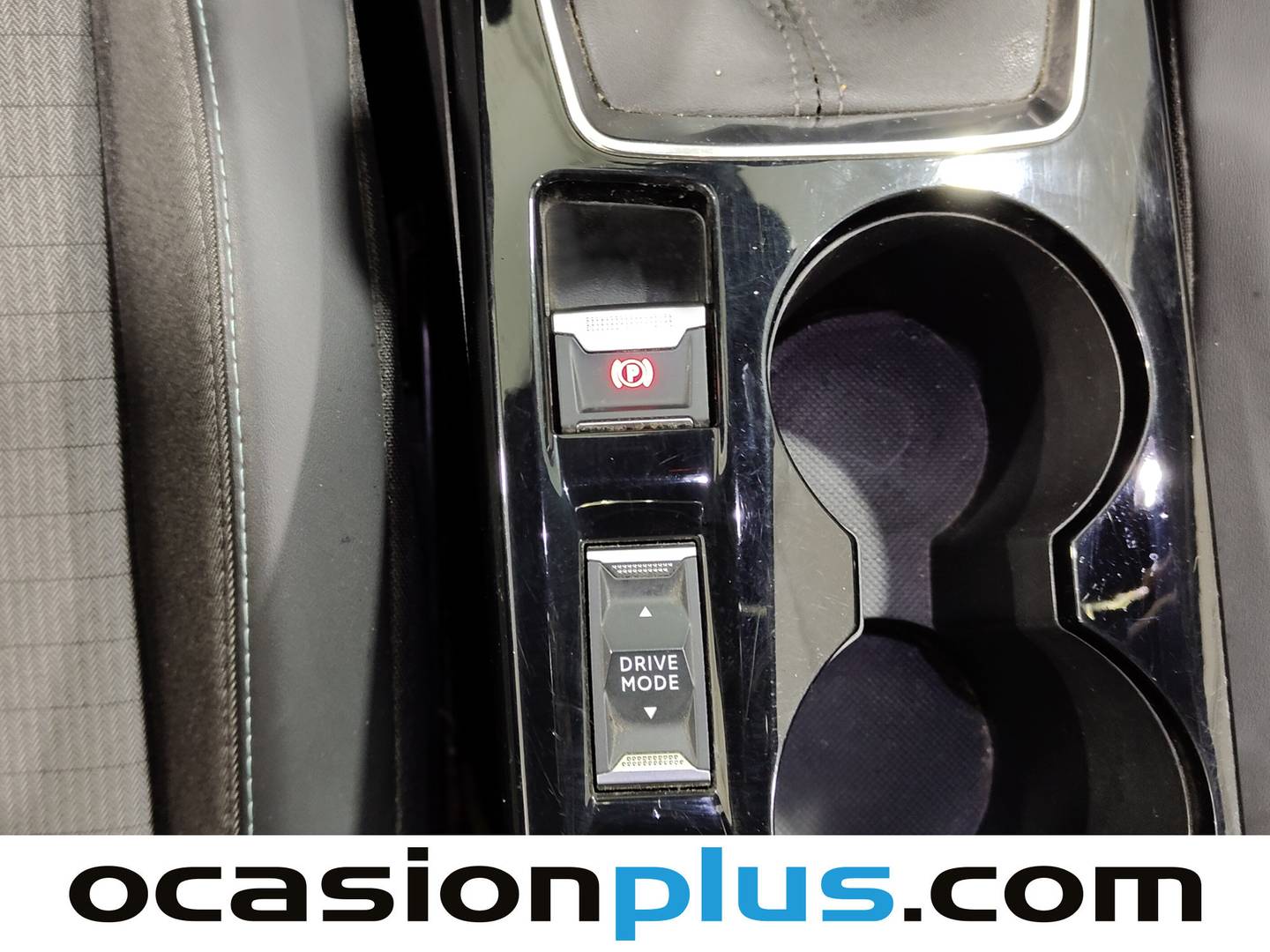 Foto Peugeot 2008 Peugeot 2008 PureTech 130 S&S Allure Pack (130 CV)