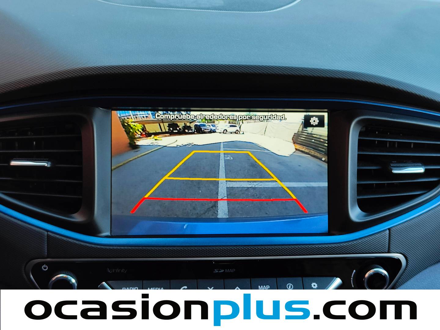 Equipamiento del Hyundai IONIQ Hyundai Ioniq 1.6 GDI HEV Tecno DCT (141 CV)