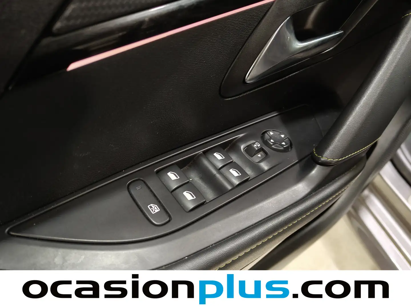 Foto Peugeot 208 Peugeot 208 PureTech 100 GT EAT8 (100 CV)