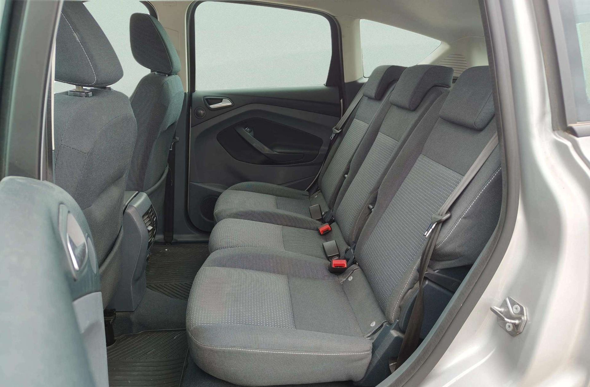 Ford C-Max 1.0 EcoBoost Trend - foto 10