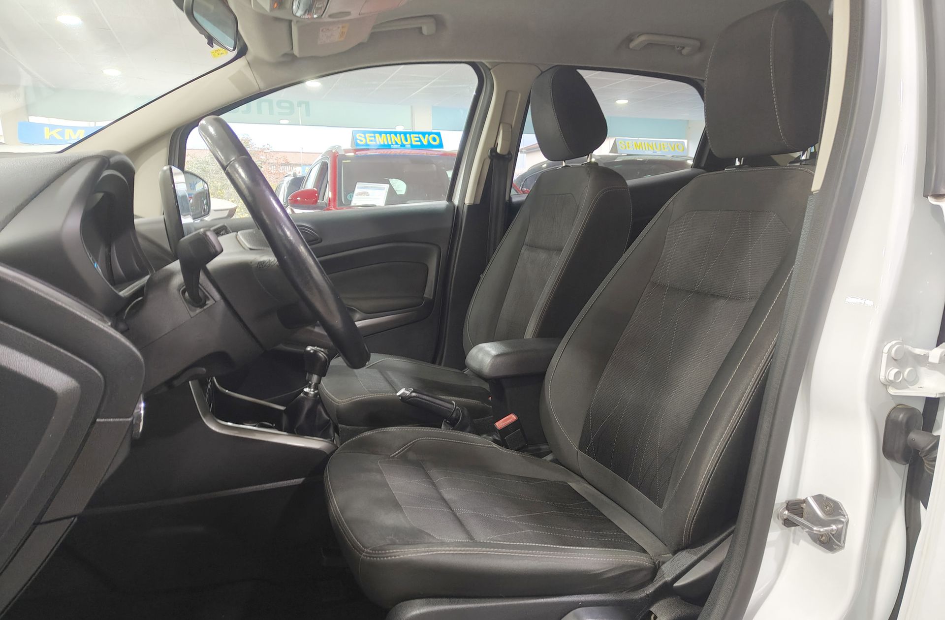 Ford EcoSport 1.5 TDCi Trend+ - foto 9