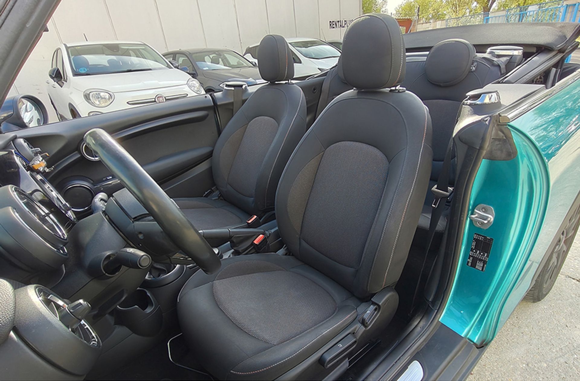 MINI Cooper Cabrio Cooper D - foto 12