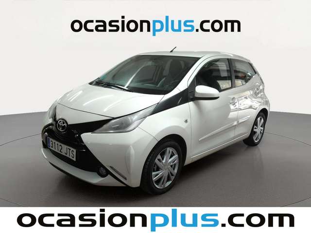 Toyota Aygo 1.0 70 x-play (69 CV) de segunda mano