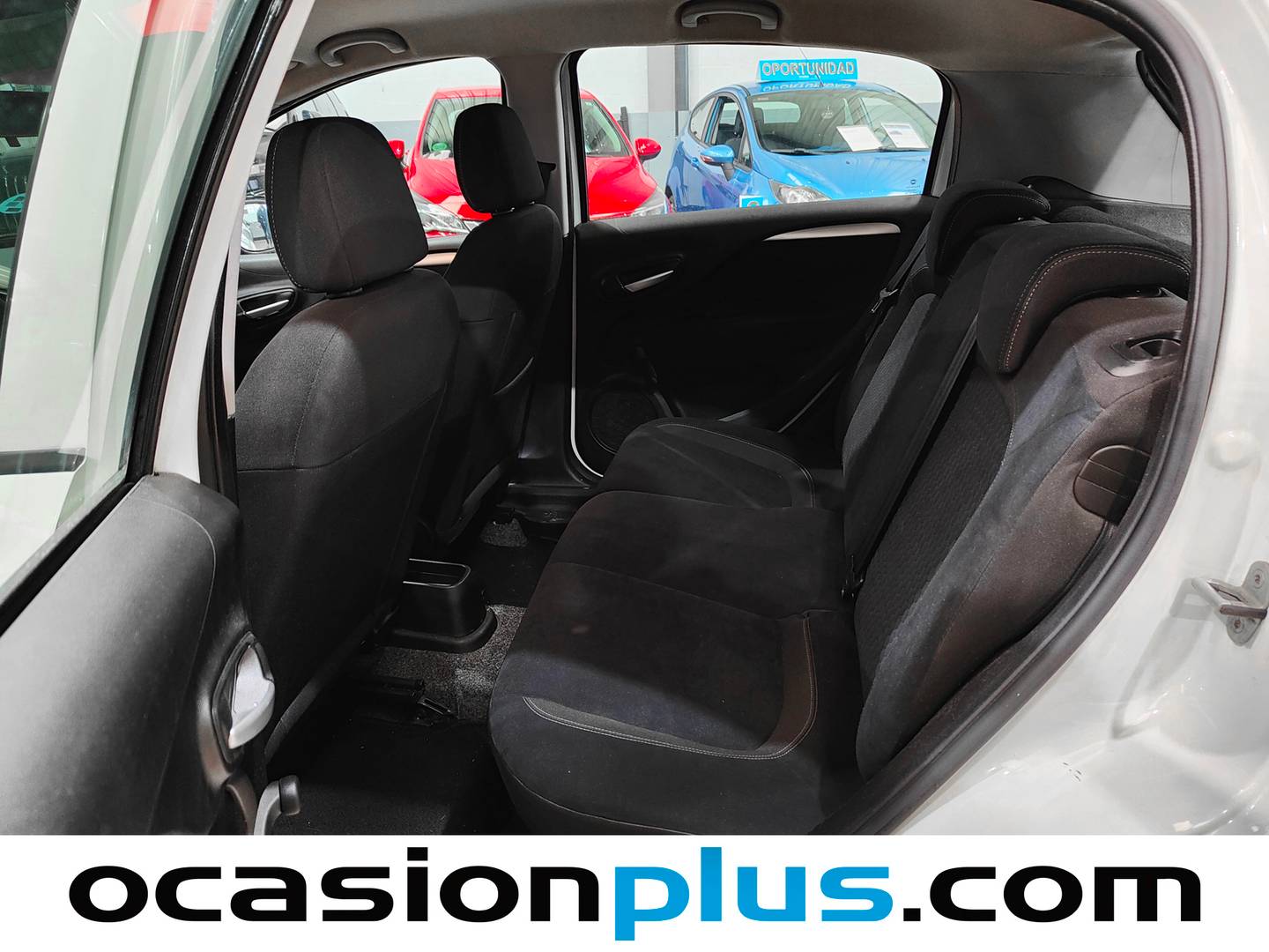 Foto asientos traseros Fiat Punto Fiat Punto 1.4 S&S Easy (77 CV)