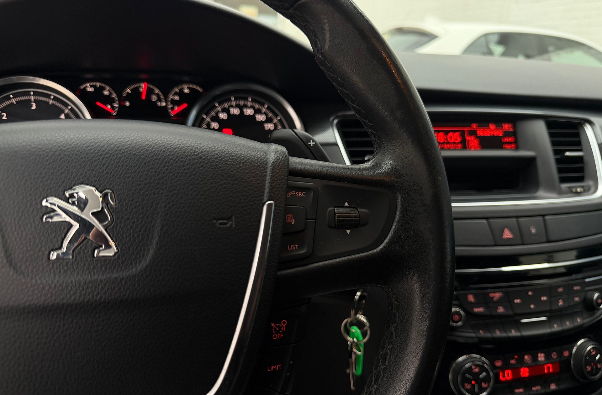 Peugeot 508 1.6 e-HDI BlueLion Active CMP - foto 25
