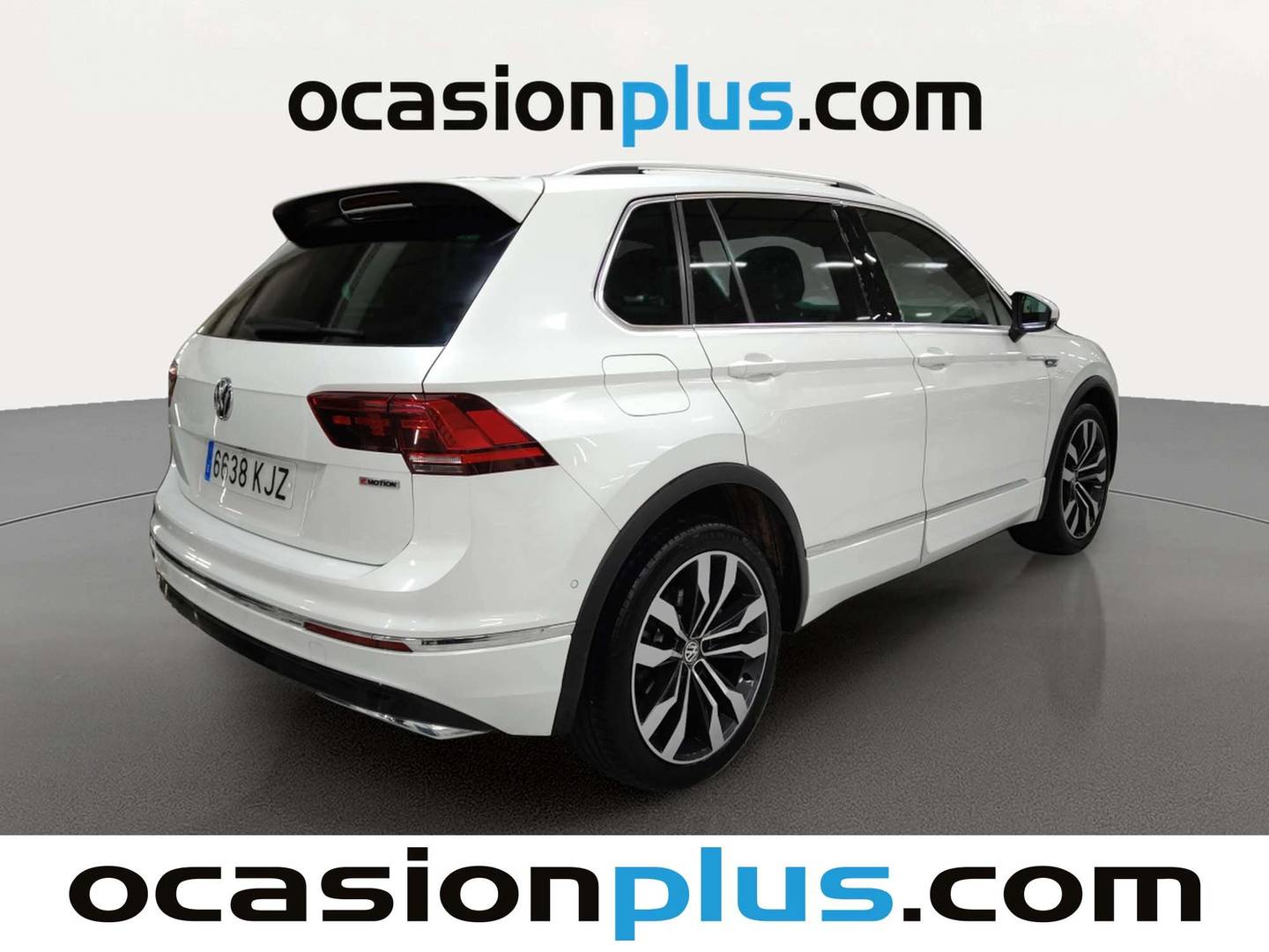 Foto Volkswagen Tiguan Volkswagen Tiguan Sport 2.0 TDI BMT 4Motion Pack R-line (240 CV) DSG