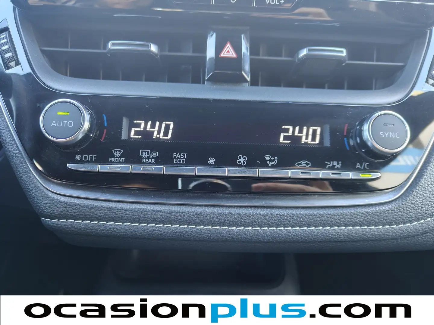 Foto Toyota Corolla Toyota Corolla Touring Sport 140H Business (140 CV)