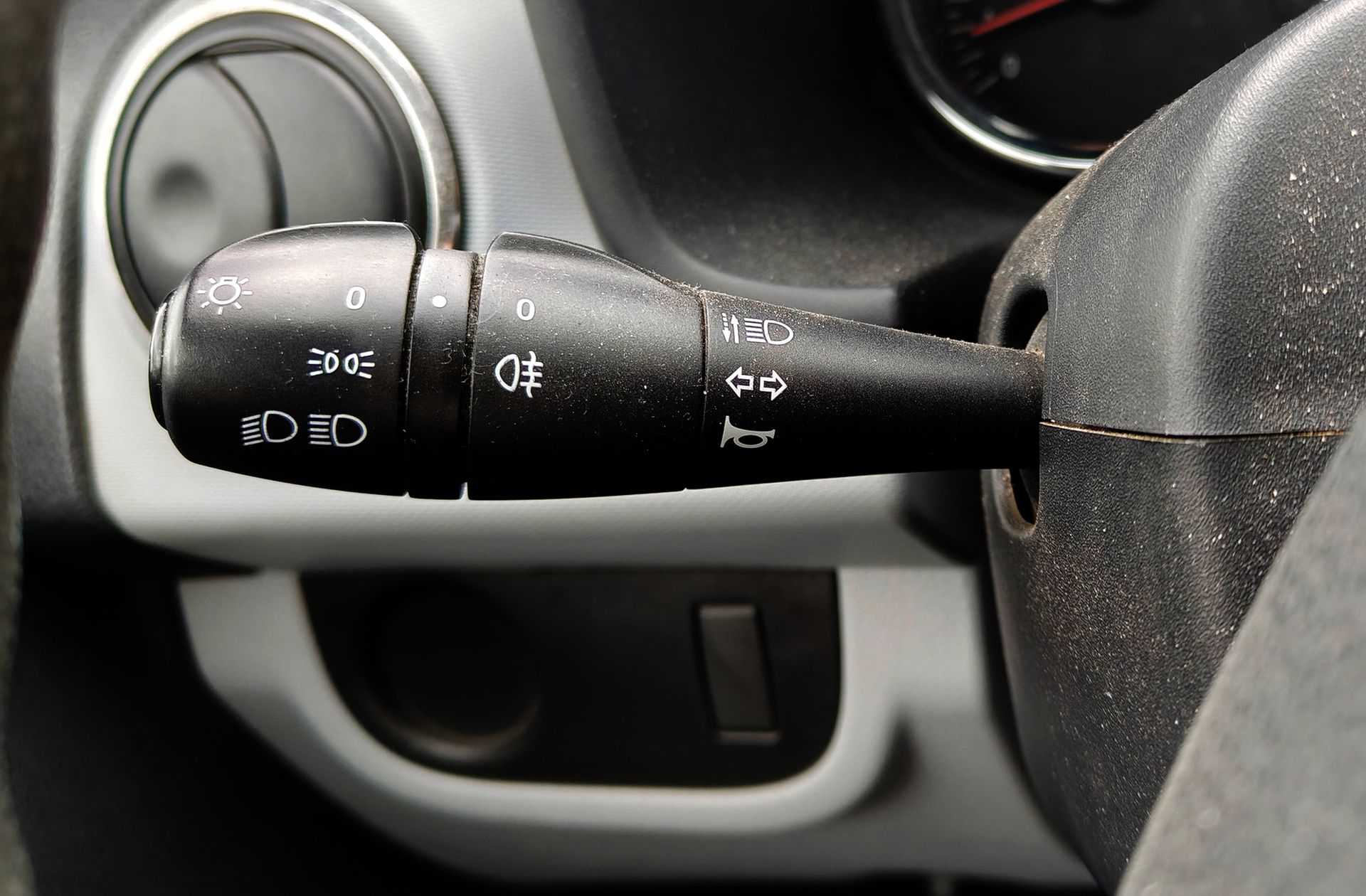 Dacia Sandero 1.2 Ambiance - foto 18