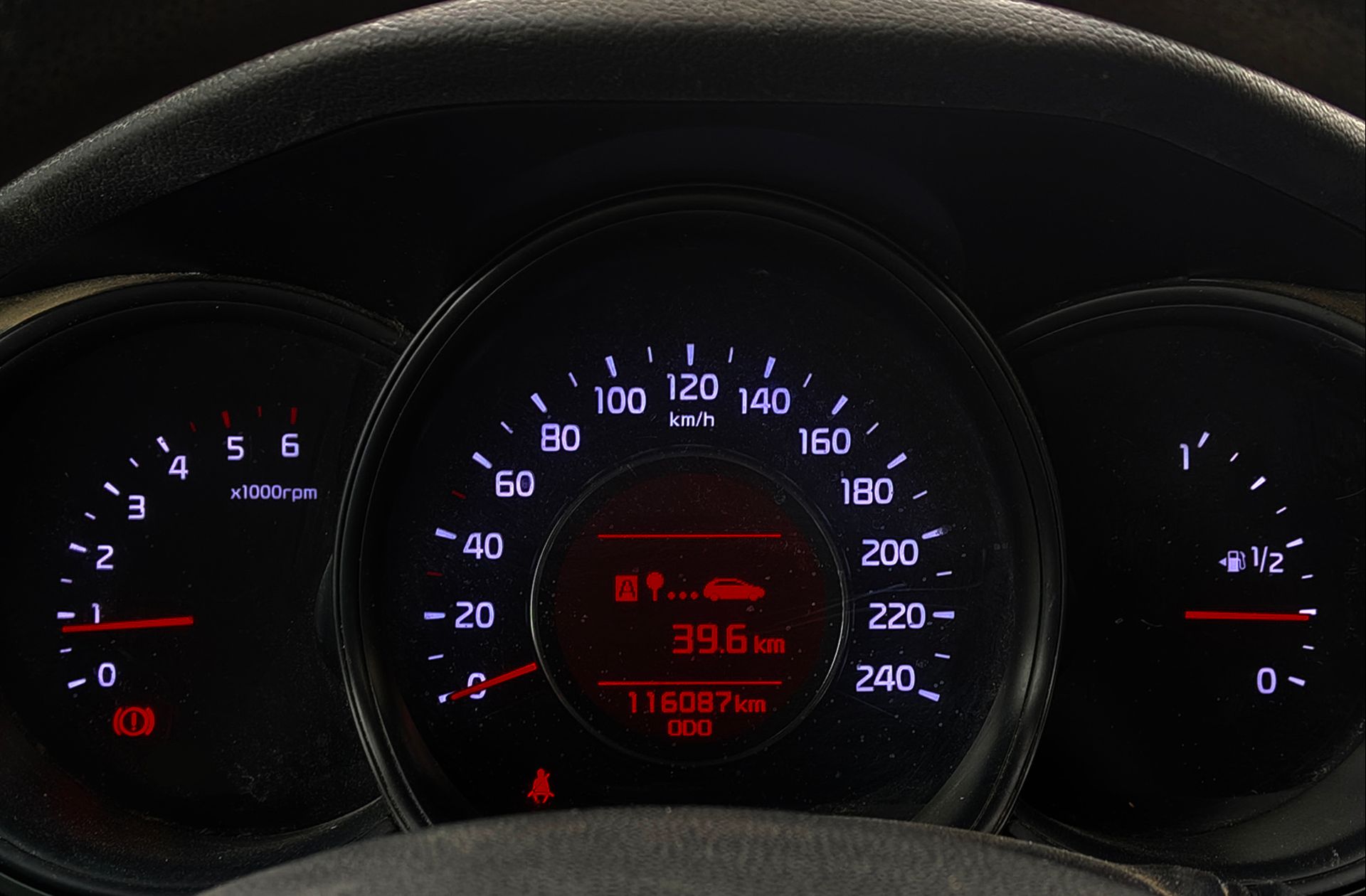 Kia Ceed 1.4 CRDi WGT Concept - foto 18