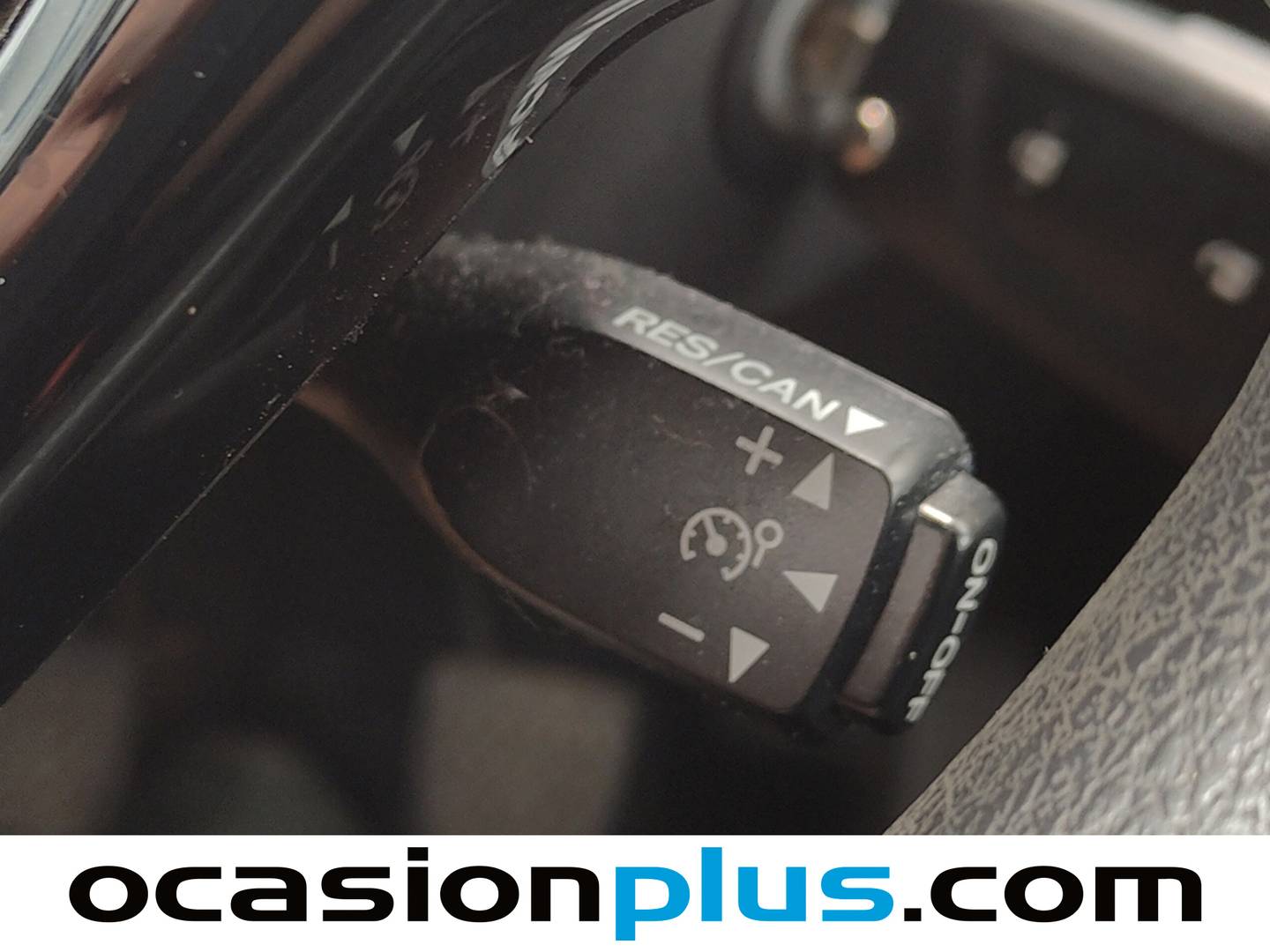 Extras y acabados del Peugeot 108 Peugeot 108 1.2 PureTech Active (82 CV)