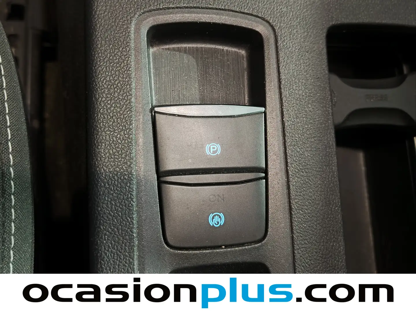 Foto Ford Kuga Ford Kuga 1.5 EcoBlue Trend (120 CV)