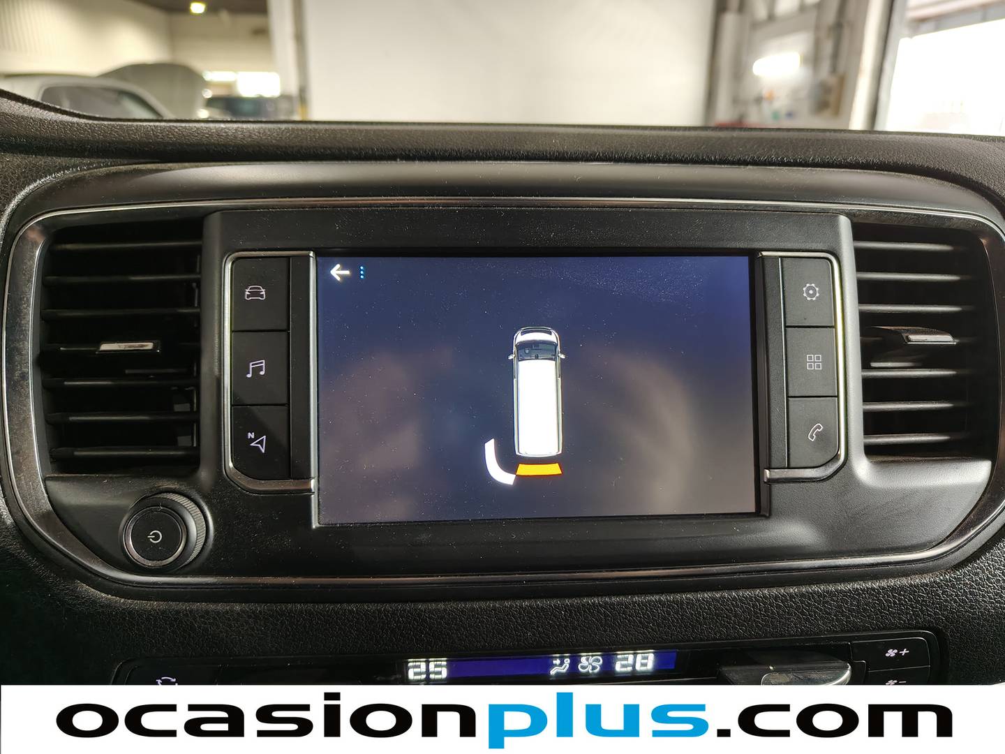 Foto Peugeot Traveller Peugeot Traveller 2.0 BlueHDi Business Long EAT8 (180 CV) 9 Plazas