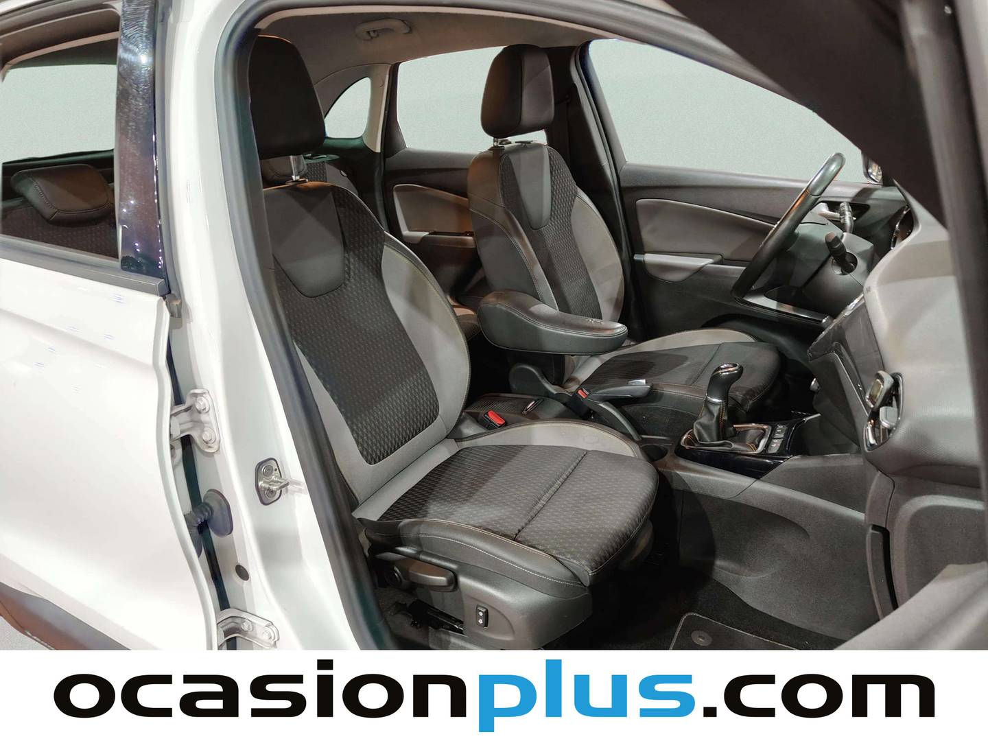 Foto Opel Crossland X Opel Crossland X 1.2 Turbo S&S ecoTEC Excellence (110 CV)