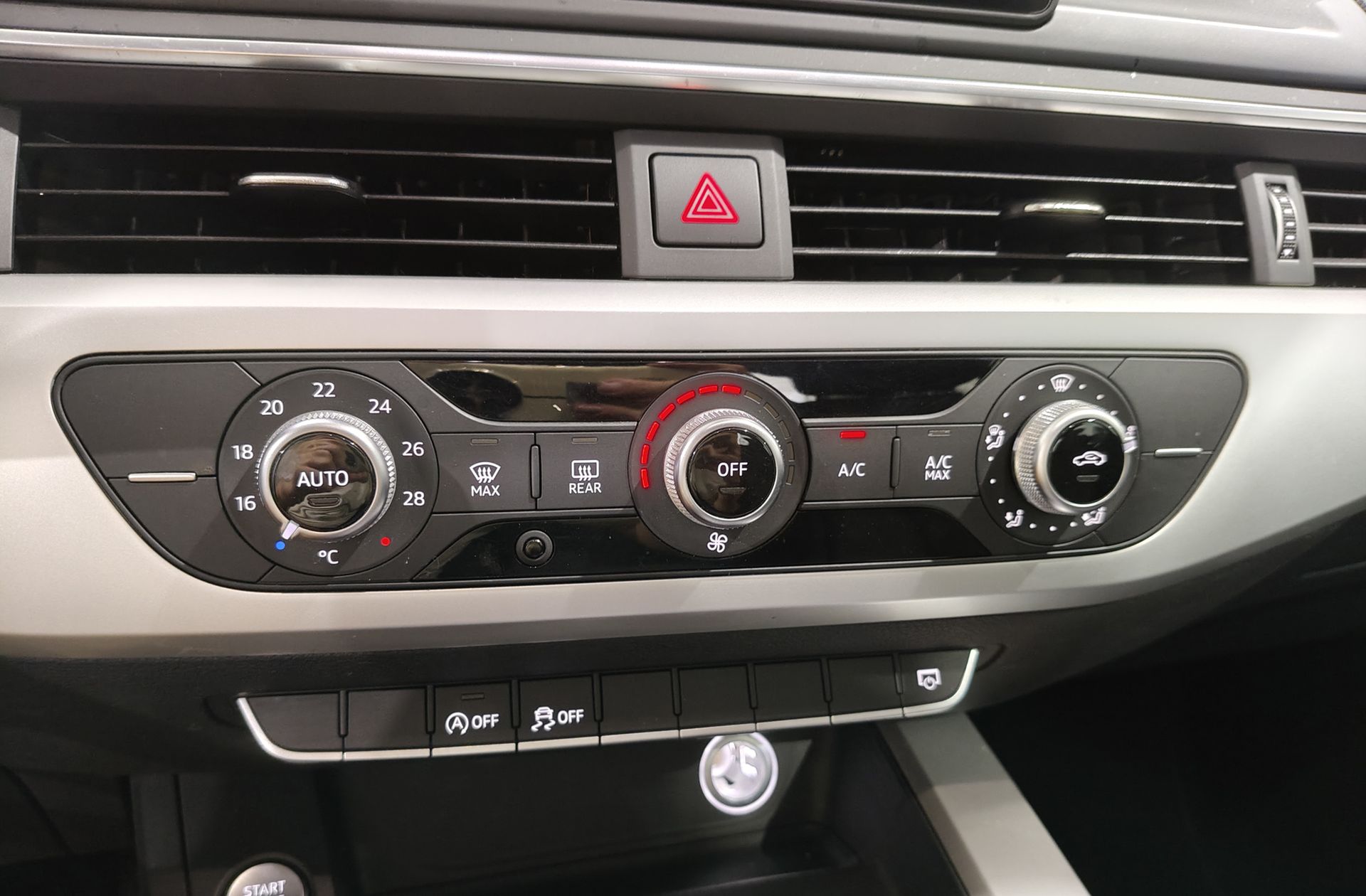 Audi A4 2.0 TDI S tronic - foto 25
