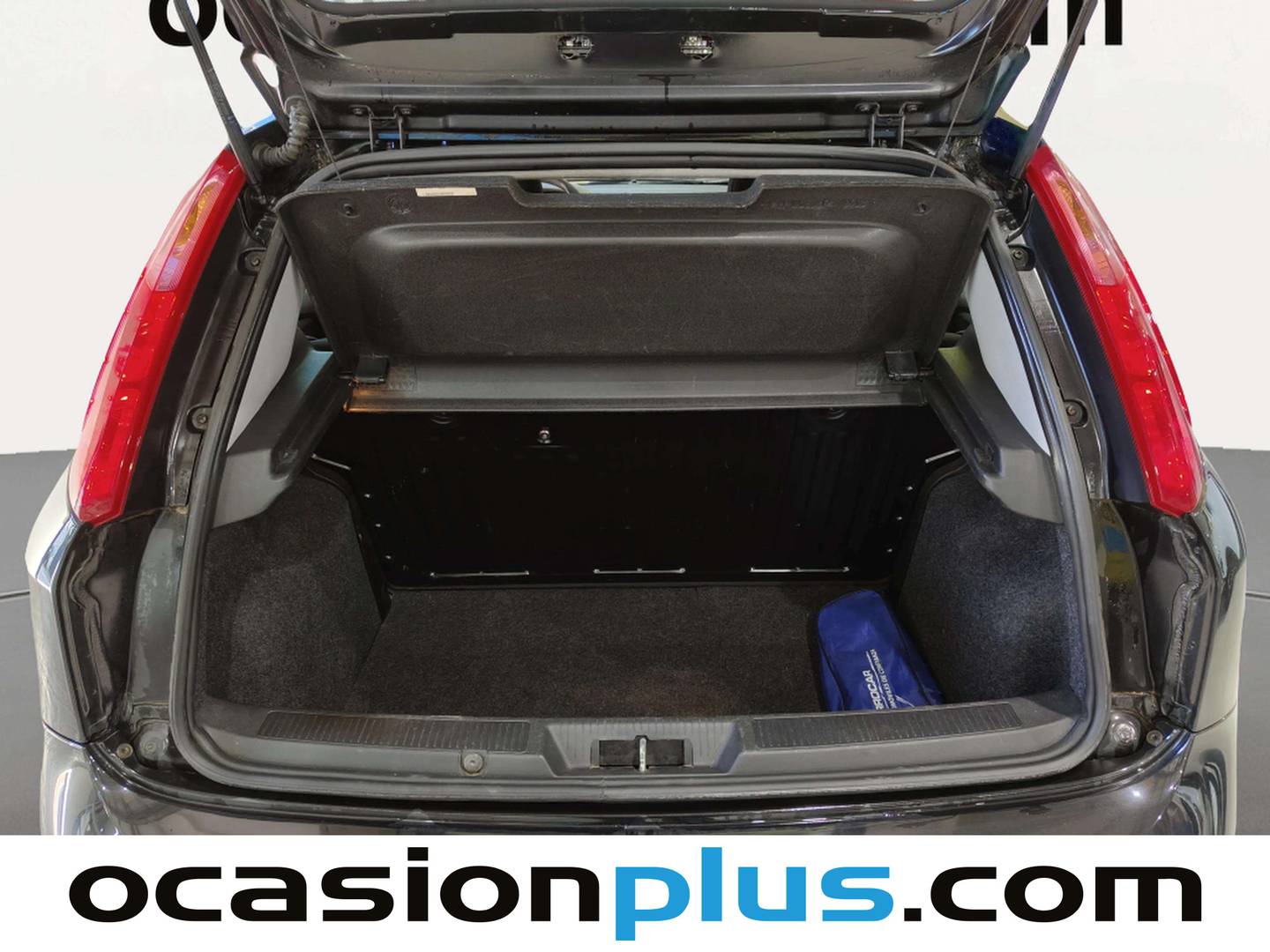 Fotos maletero Fiat Punto Fiat Punto 1.2 8v S&S Gasolina Pop  (69 CV)