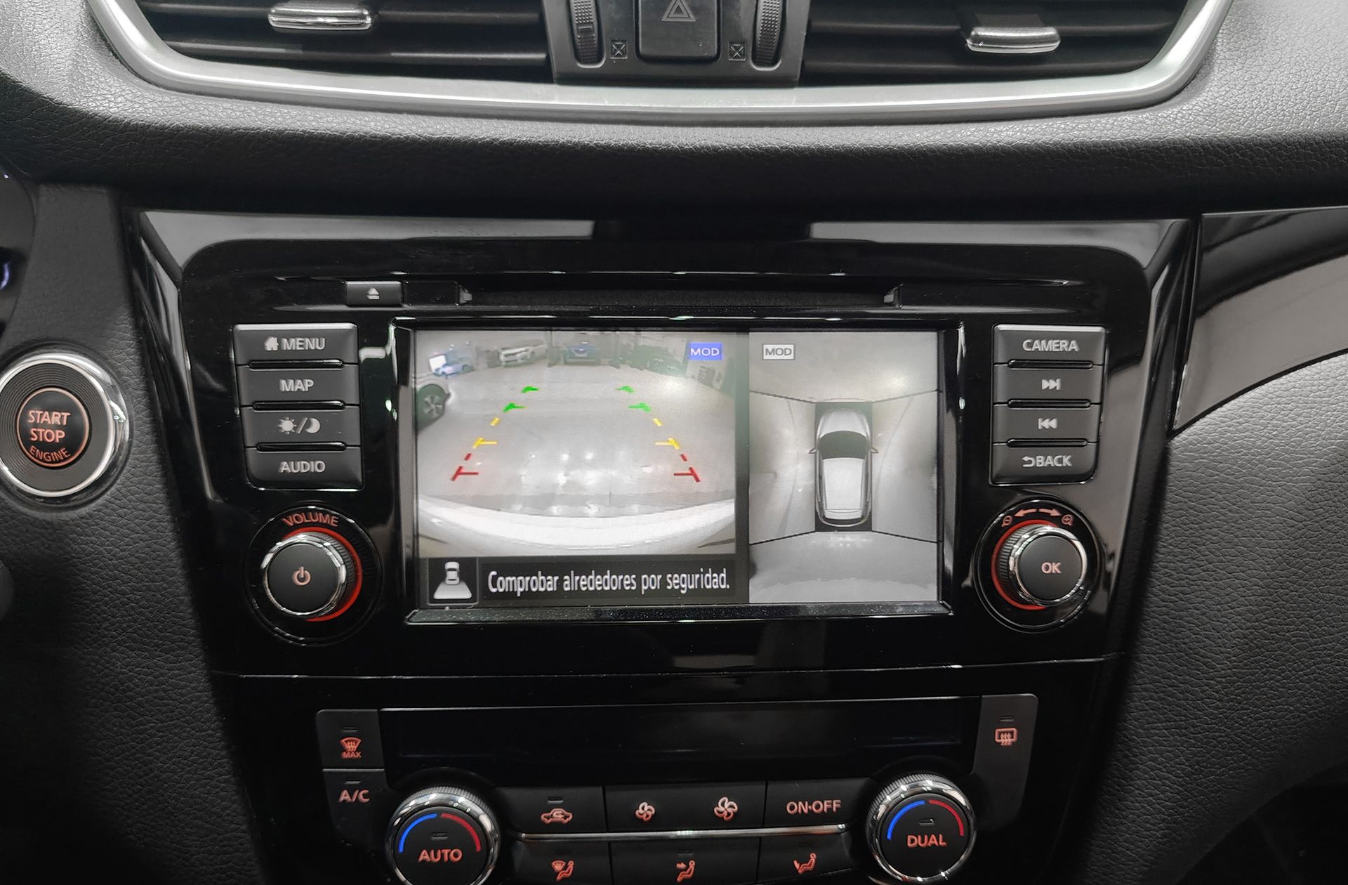Nissan Qashqai DIG-T 160 N-Connecta 4x2 DCT - foto 8