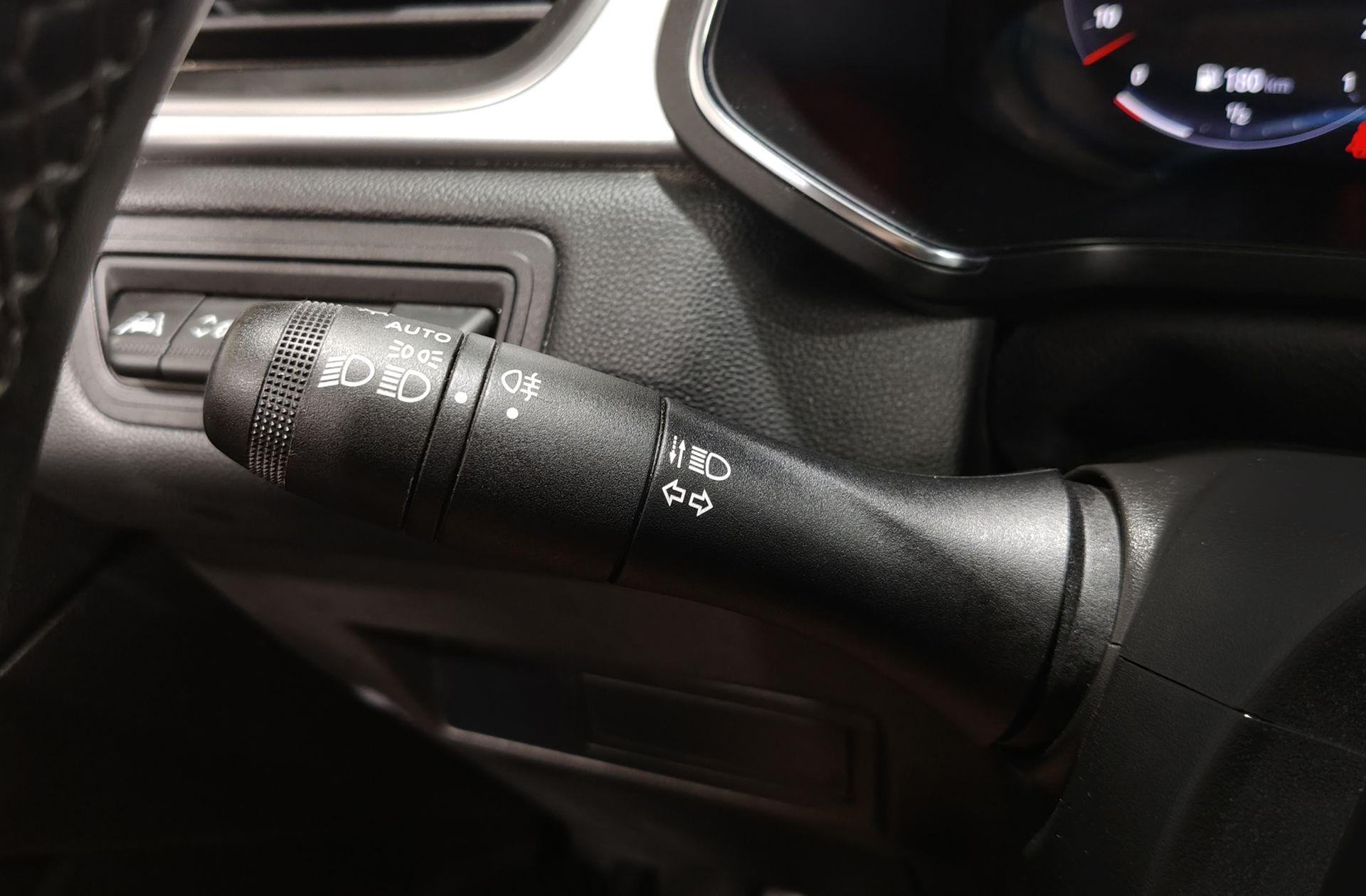 Renault Captur Techno TCe - foto 26