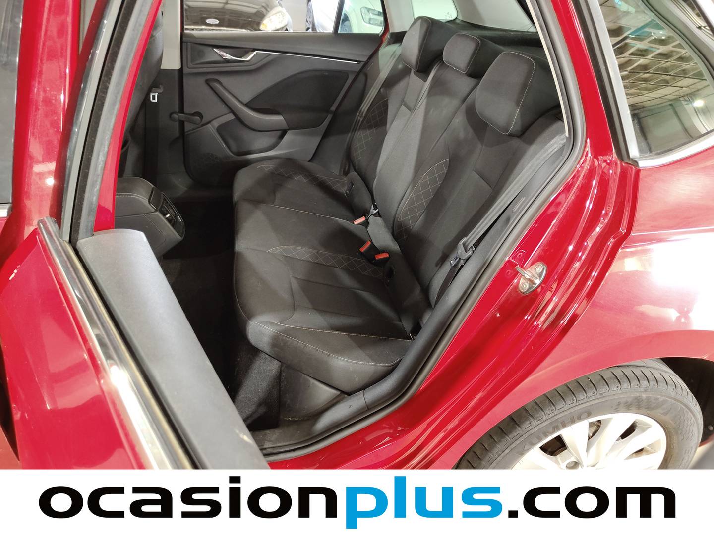 Foto Skoda Kamiq Skoda Kamiq 1.0 TSI Emotion (110 CV)