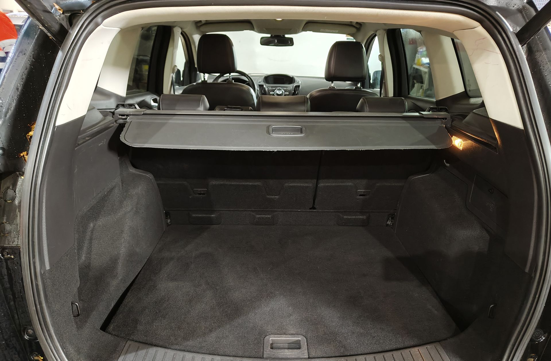 Ford Kuga 2.0 TDCi Titanium 4x2 - foto 15