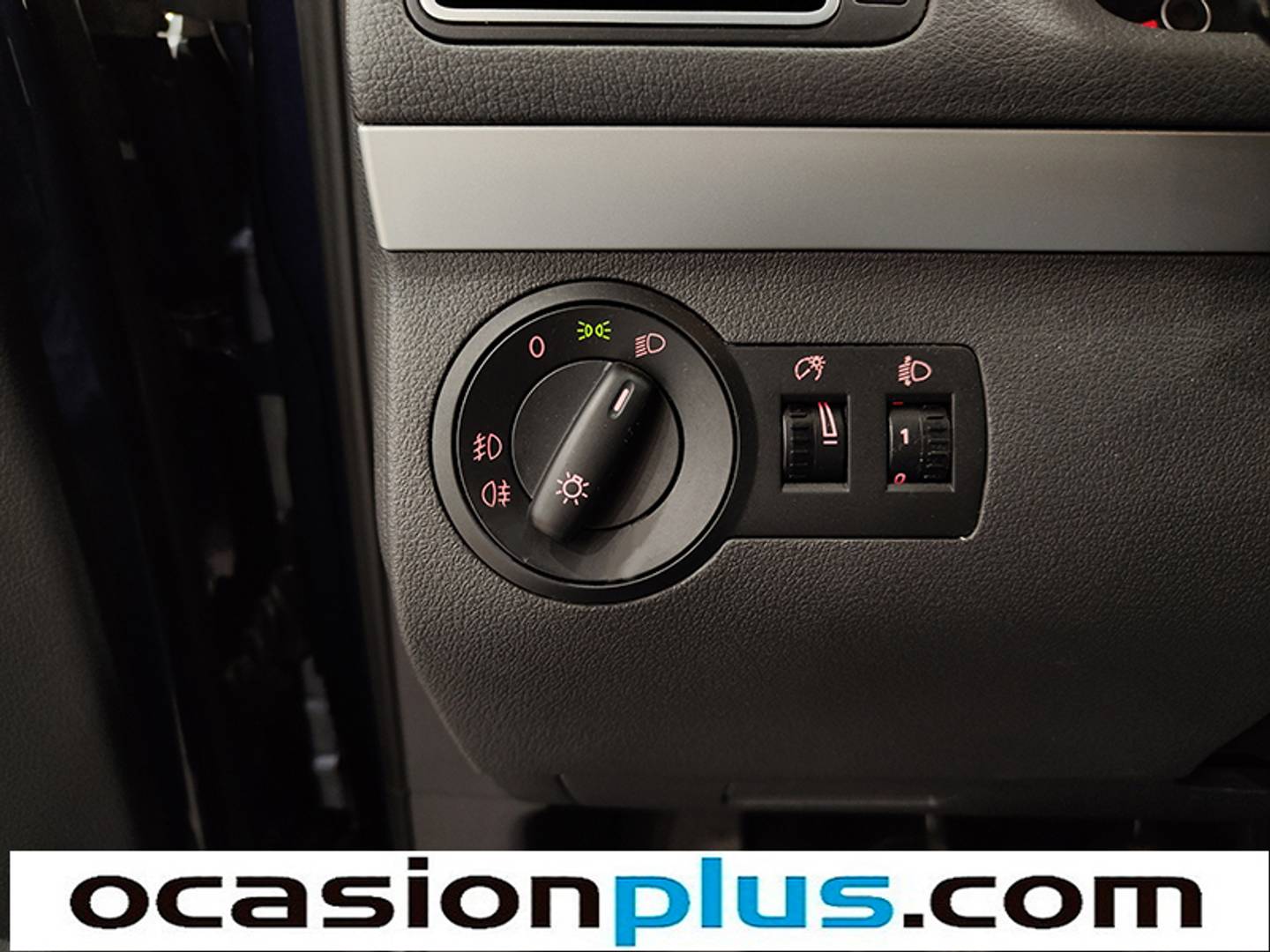 Foto Volkswagen Touran Volkswagen Touran 1.2 TSI Edition 7 Plazas (105 CV)